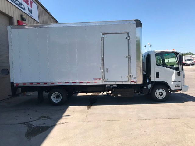 2023 Isuzu NPR HD DIESEL 2023 Isuzu 18' Box - 21950808 - 2