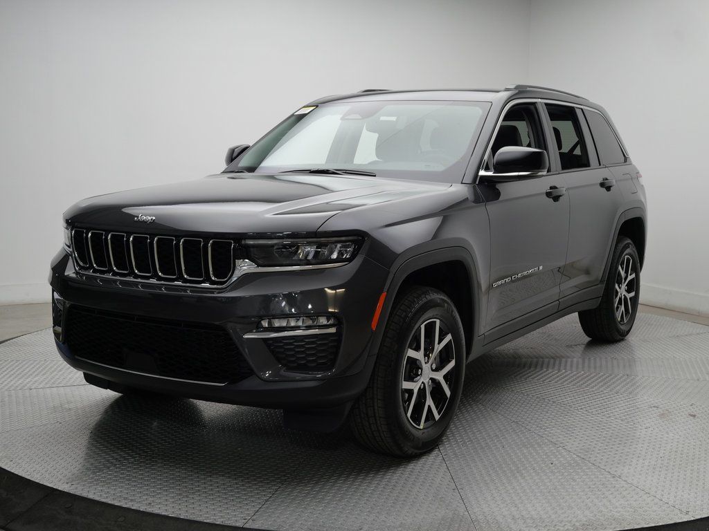 Đánh giá Jeep Grand Cherokee 2024 Chiếc SUV hạng sang đáng mơ ước