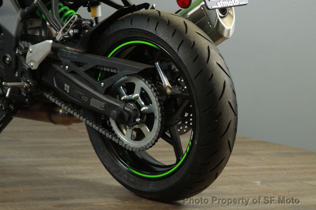 2023 Kawasaki Ninja ZX-4RR KRT Edition FACTORY DEMO - 22914064 - 19