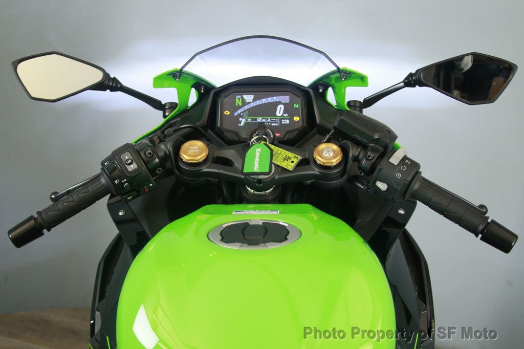2023 Kawasaki Ninja ZX-4RR KRT Edition FACTORY DEMO - 22914064 - 26