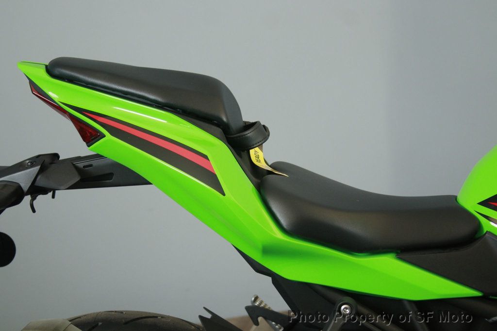 2023 Kawasaki Ninja ZX-4RR KRT Edition FACTORY DEMO - 22914064 - 38