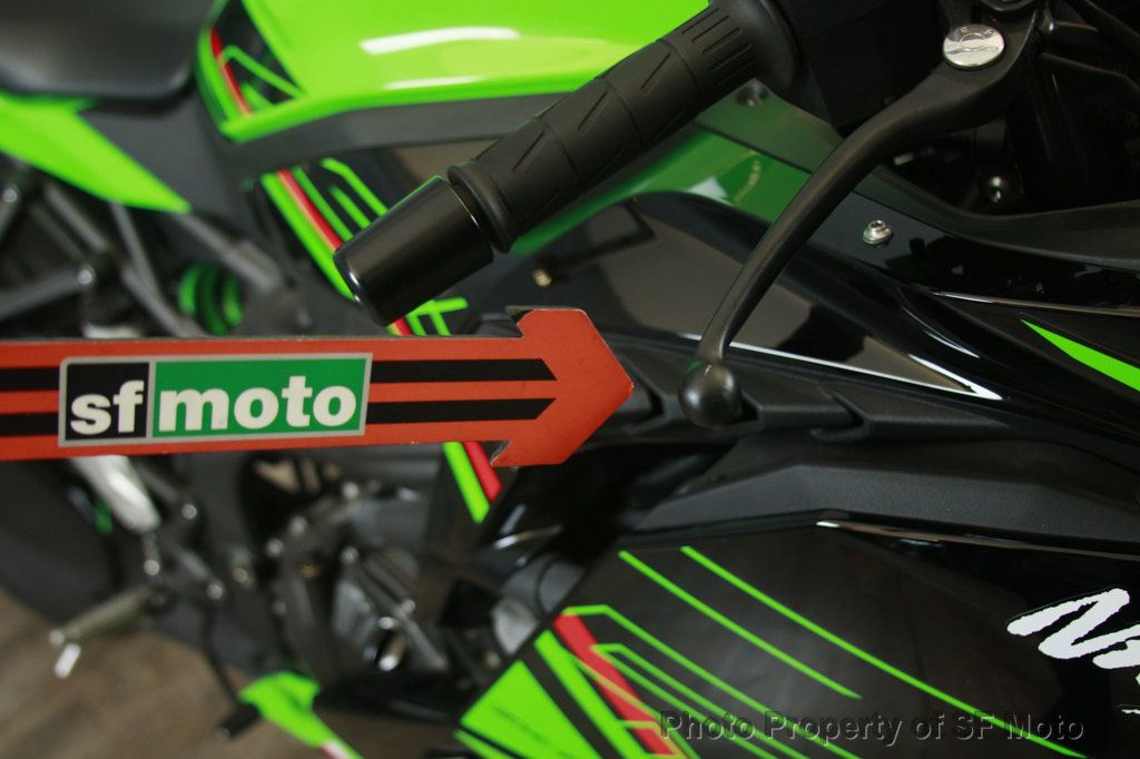 2023 Kawasaki Ninja ZX-4RR KRT Edition FACTORY DEMO - 22914064 - 46