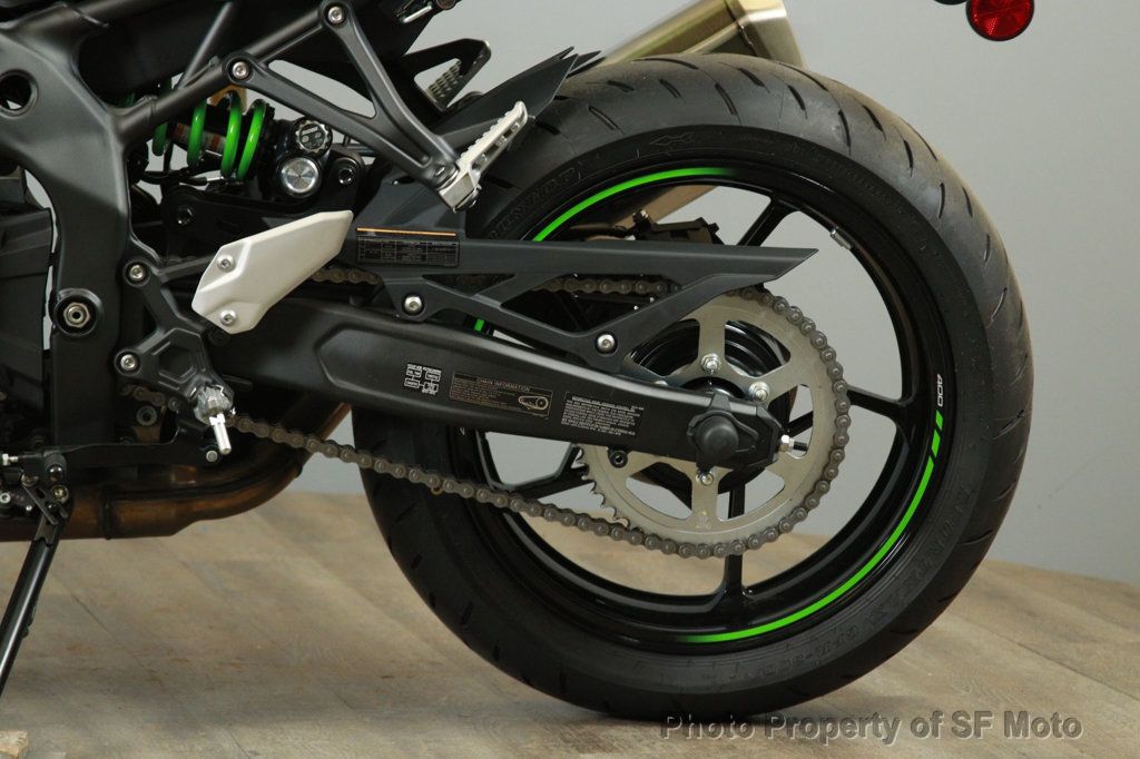 2023 Kawasaki Ninja ZX-4RR KRT Edition FACTORY DEMO - 22914079 - 17