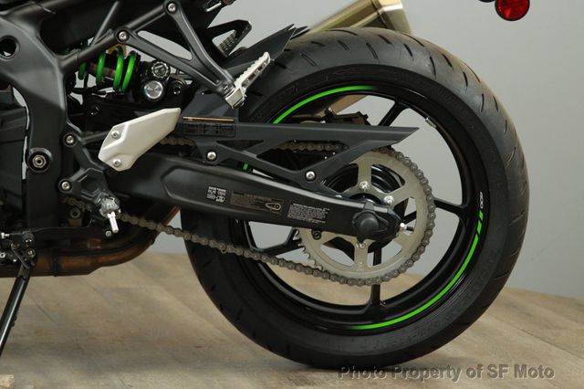 2023 Kawasaki Ninja ZX-4RR KRT Edition FACTORY DEMO - 22914079 - 17