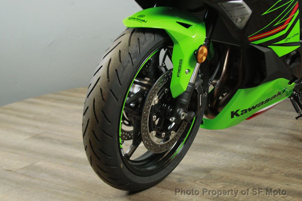 2023 Kawasaki Ninja ZX-4RR KRT Edition FACTORY DEMO - 22914079 - 18