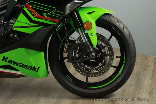 2023 Kawasaki Ninja ZX-4RR KRT Edition FACTORY DEMO - 22914082 - 13