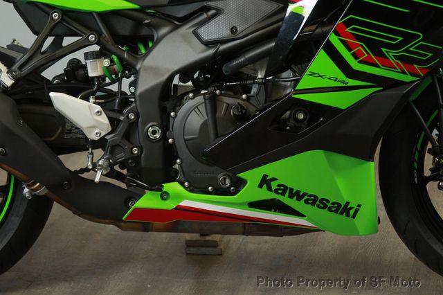 2023 Kawasaki Ninja ZX-4RR KRT Edition FACTORY DEMO - 22914082 - 14