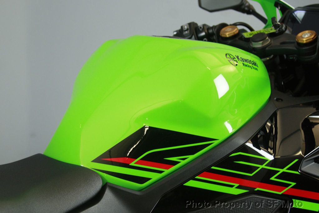2023 Kawasaki Ninja ZX-4RR KRT Edition FACTORY DEMO - 22914082 - 36