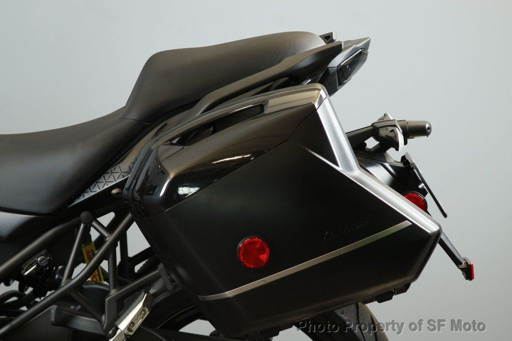 2023 Kawasaki Versys 650 LT Only 815 Miles! - 22914061 - 11