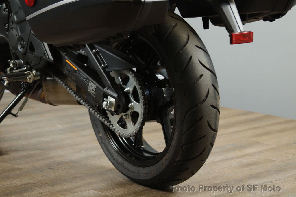 2023 Kawasaki Versys 650 LT Only 815 Miles! - 22914061 - 21