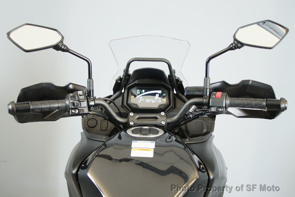2023 Kawasaki Versys 650 LT Only 815 Miles! - 22914061 - 28