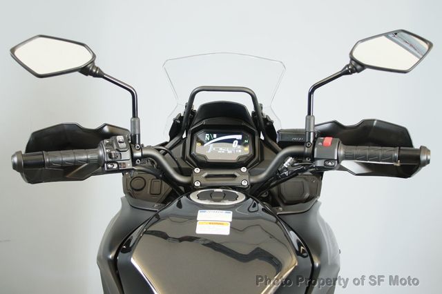 2023 Kawasaki Versys 650 LT Only 815 Miles! - 22914061 - 28