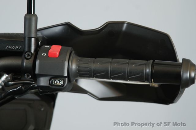 2023 Kawasaki Versys 650 LT Only 815 Miles! - 22914061 - 31