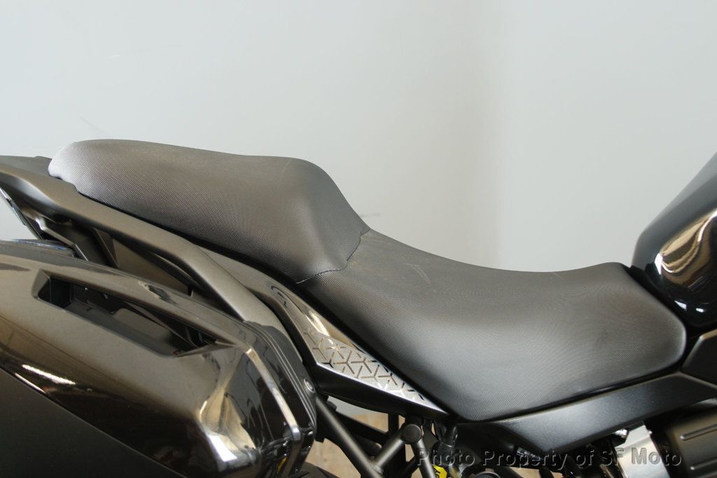 2023 Kawasaki Versys 650 LT Only 815 Miles! - 22914061 - 36