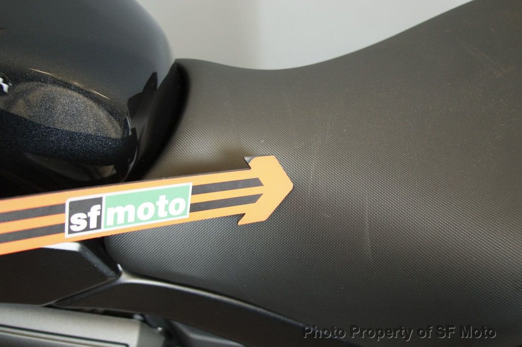 2023 Kawasaki Versys 650 LT Only 815 Miles! - 22914061 - 48