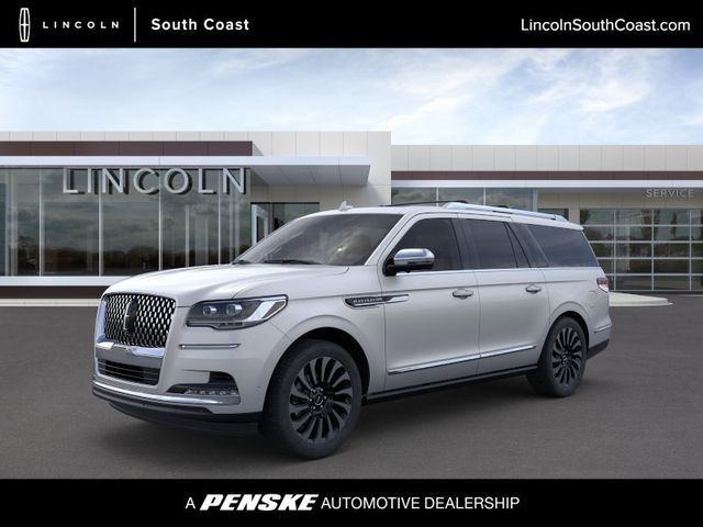 2023 New Lincoln Navigator L Black Label 4x4 at PenskeCars.com
