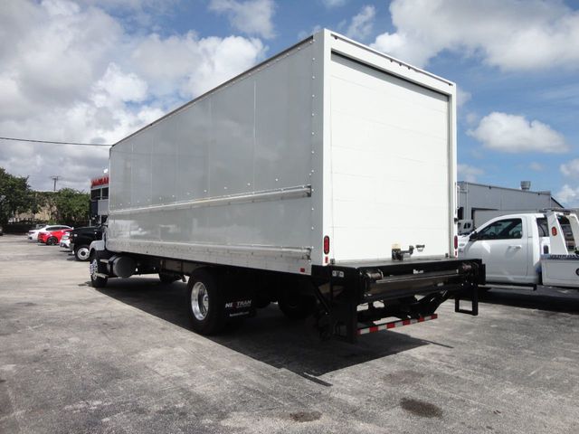 2023 Mack MD6 LIKE NEW 26FT DRY BOX TRUCK. LIFTGATE - 21633910 - 9