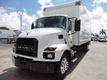 2023 Mack MD6 LIKE NEW 26FT DRY BOX TRUCK. LIFTGATE - 21633910 - 3