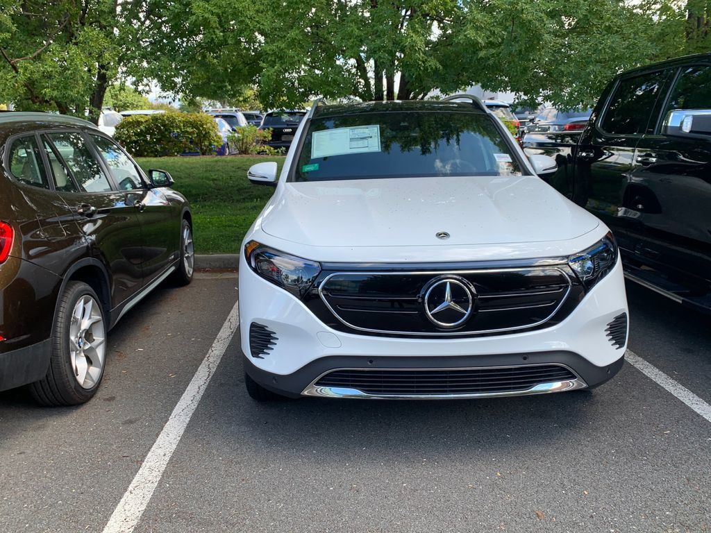 2023 New Mercedes-Benz EQB EQB 350 4MATIC SUV at PenskeCars.com Serving  Bloomfield Hills, MI, IID 22128651
