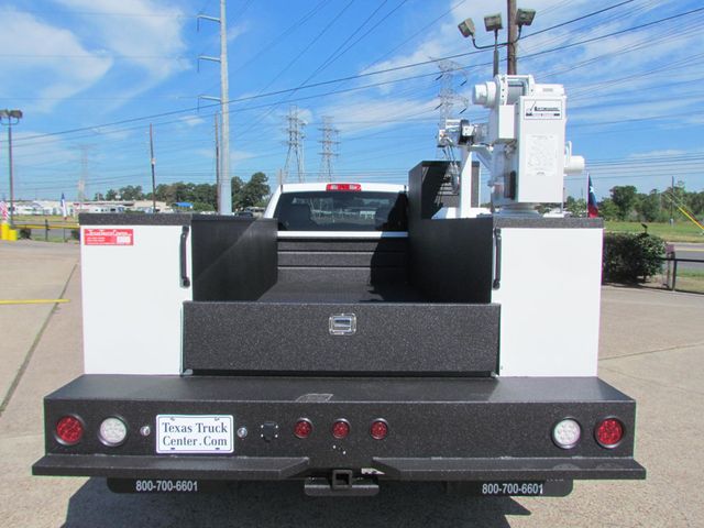 2023 Ram 5500 Mechanics Service Truck 4x4 - 21890559 - 10