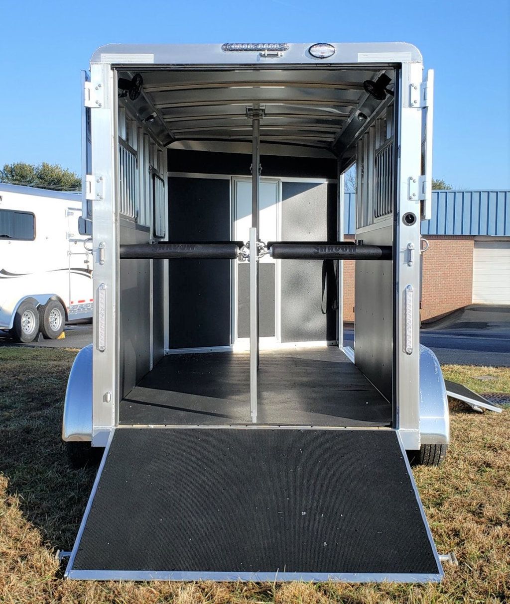 2023 Shadow 2 horse kingmate straight load with side ramp