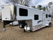 2023 Shadow 2 Horse Straight Load with 7' Living Quarters  - 21755740 - 1