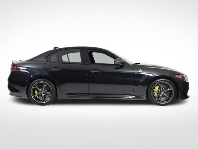 2024 Alfa Romeo Giulia Quadrifoglio Carbon RWD - 22566806 - 5