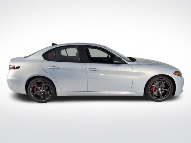 2024 Alfa Romeo Giulia Ti RWD - 22566804 - 5