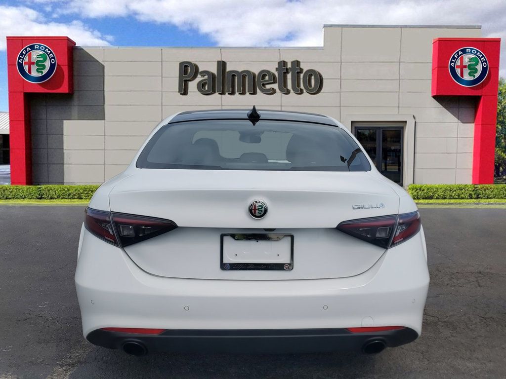 2024 Alfa Romeo Giulia Ti RWD - 22353413 - 4