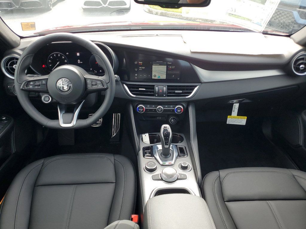 2024 Alfa Romeo Giulia Ti RWD - 22353419 - 11