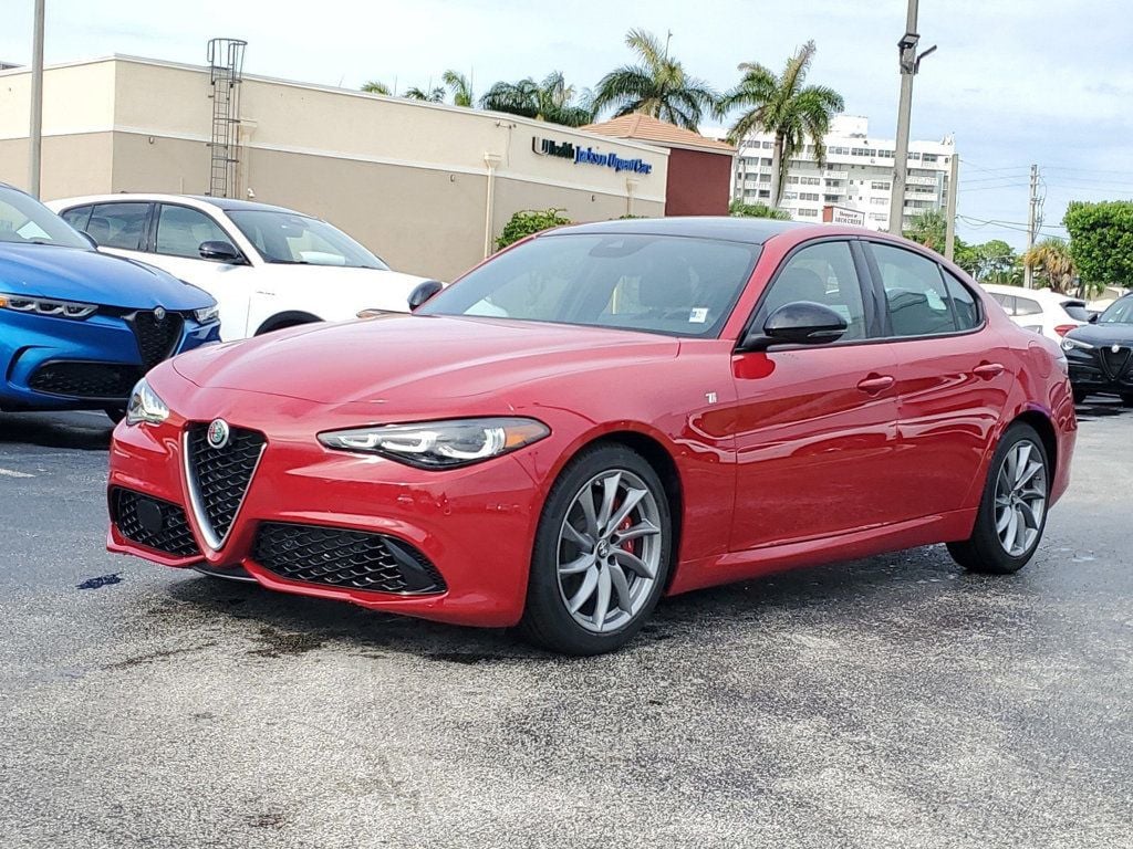 2024 Alfa Romeo Giulia Ti RWD - 22353419 - 33