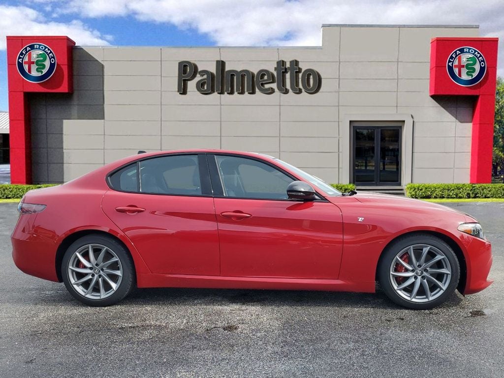 2024 Alfa Romeo Giulia Ti RWD - 22353419 - 3