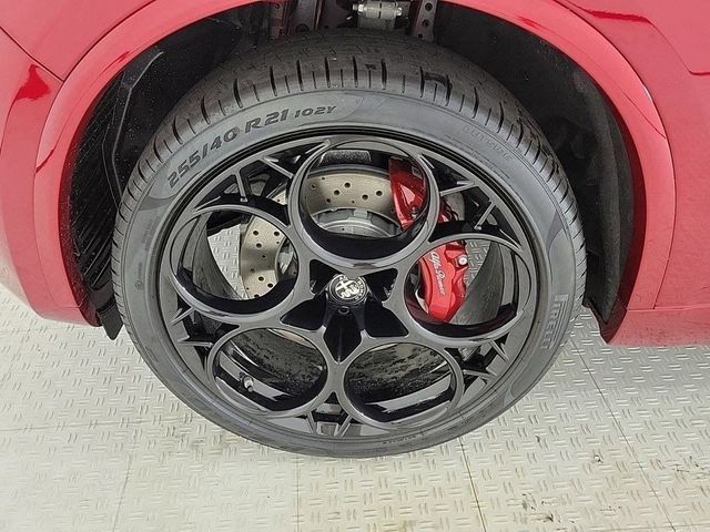 2024 Alfa Romeo Stelvio Quadrifoglio - 22977423 - 18