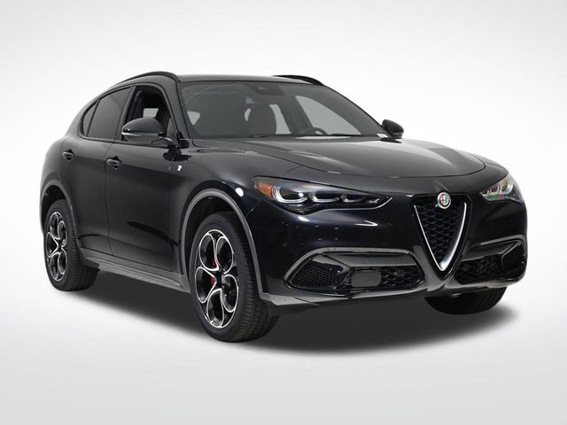 2024 Alfa Romeo Stelvio Ti AWD - 22600202 - 6