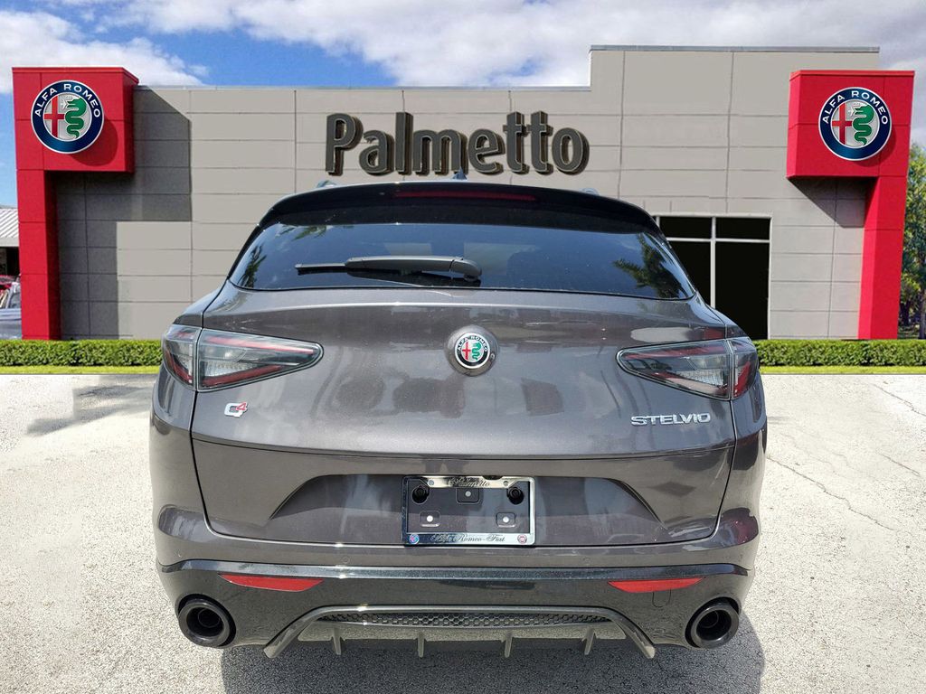 2024 Alfa Romeo Stelvio Veloce AWD - 22040091 - 4