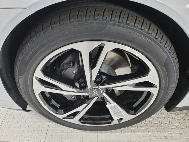 2024 Audi e-tron GT Premium Plus quattro - 22417238 - 18
