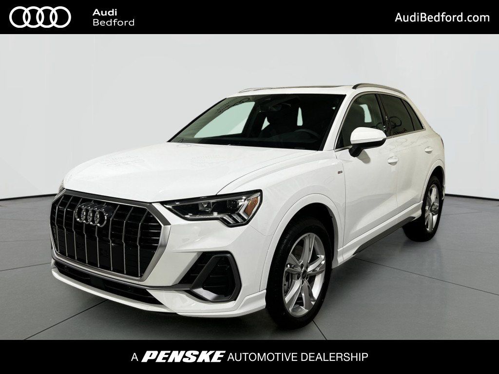 2024 New Audi Q3 S line Premium 45 TFSI quattro at