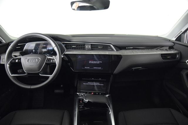 2024 Audi Q8 e-tron Premium Plus quattro - 22417249 - 8