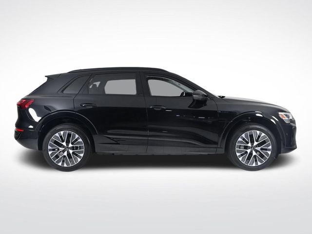 2024 Audi Q8 e-tron Premium Plus quattro - 22524506 - 5