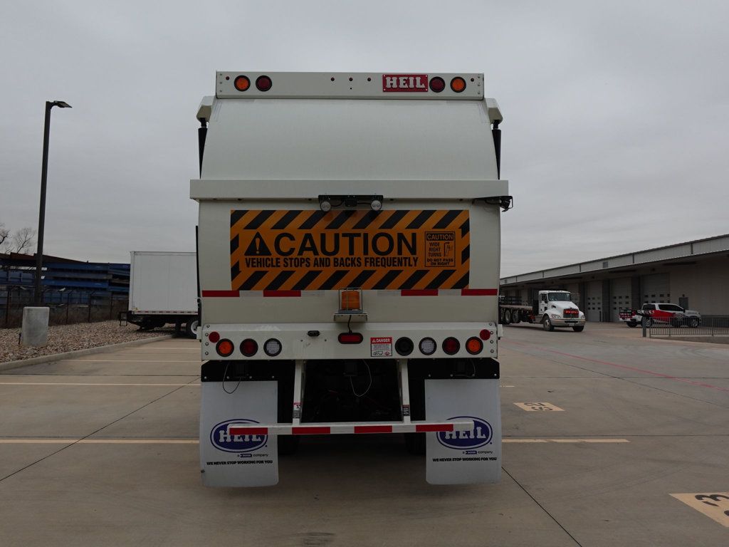 2024 Autocar ACX64 (Refuse - Front Loader) - 22777438 - 6