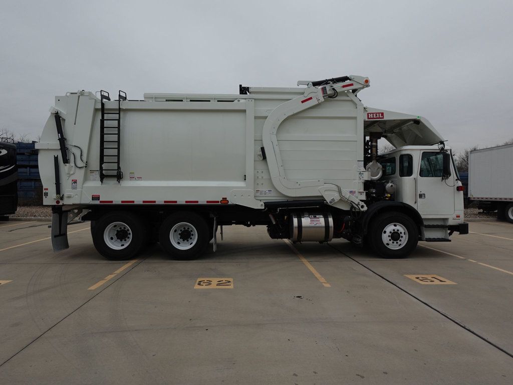 2024 Autocar ACX64 (Refuse - Front Loader) - 22777438 - 8