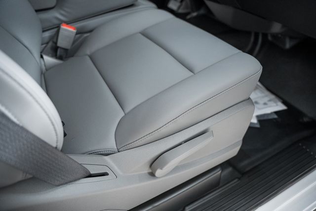 2024 Chevrolet   - 22820547 - 36