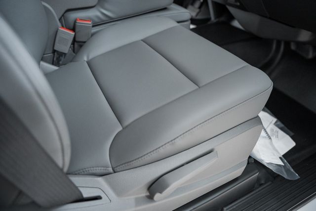 2024 Chevrolet   - 22820569 - 38