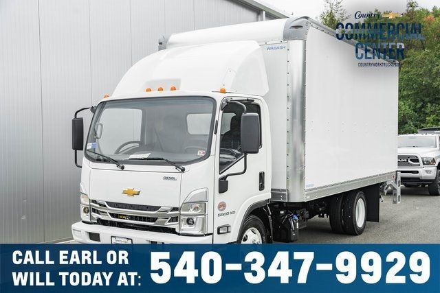 2024 Chevrolet 5500 XD LCF Diesel 5500XD REG CAB * 5.2 DIESEL * 16' BOX W/ LIFTGATE - 22079796 - 0