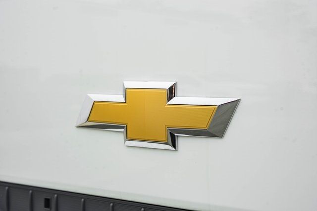 2024 Chevrolet 5500 XD LCF Diesel 5500XD REG CAB * 5.2 DIESEL * 16' BOX W/ LIFTGATE - 22079796 - 4