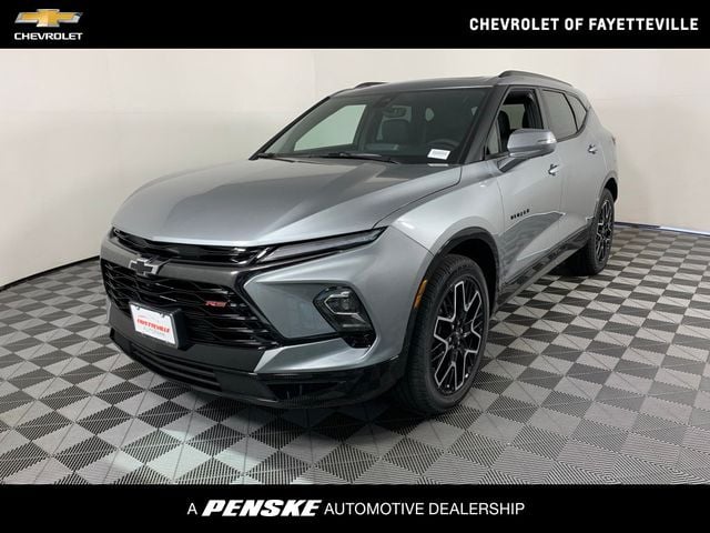 2024 New Chevrolet Blazer FWD 4dr RS at PenskeCars.com Serving ...