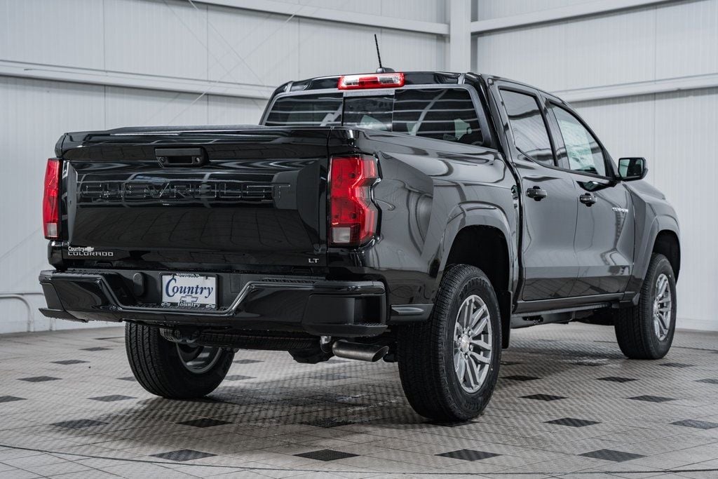 2024 Chevrolet Colorado 2WD Crew Cab LT - 22628853 - 7