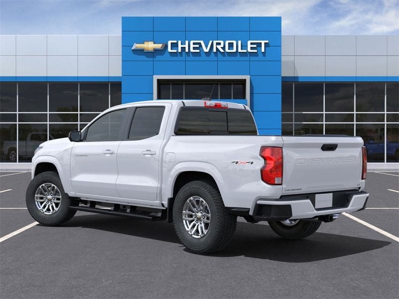 2024 Chevrolet Colorado 4WD Crew Cab LT - 22645926 - 3