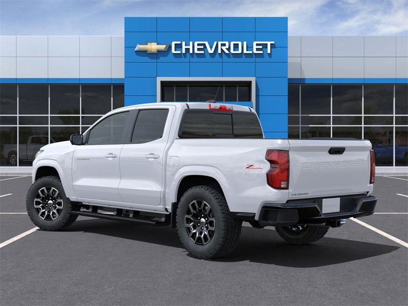 2024 Chevrolet Colorado 4WD Crew Cab Z71 - 22636061 - 3