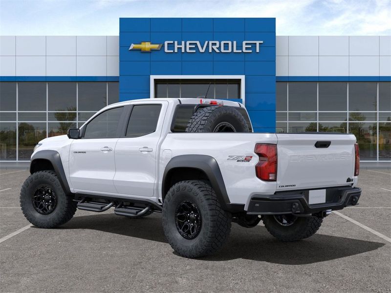 2024 Chevrolet Colorado 4WD Crew Cab ZR2 - 22574194 - 3